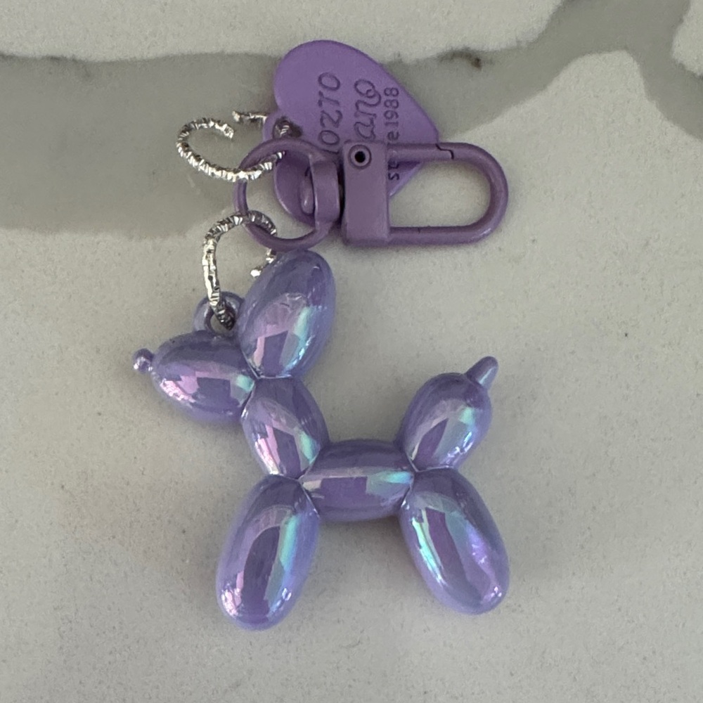 Balloon Dog Keychains - Picture 2 of 4